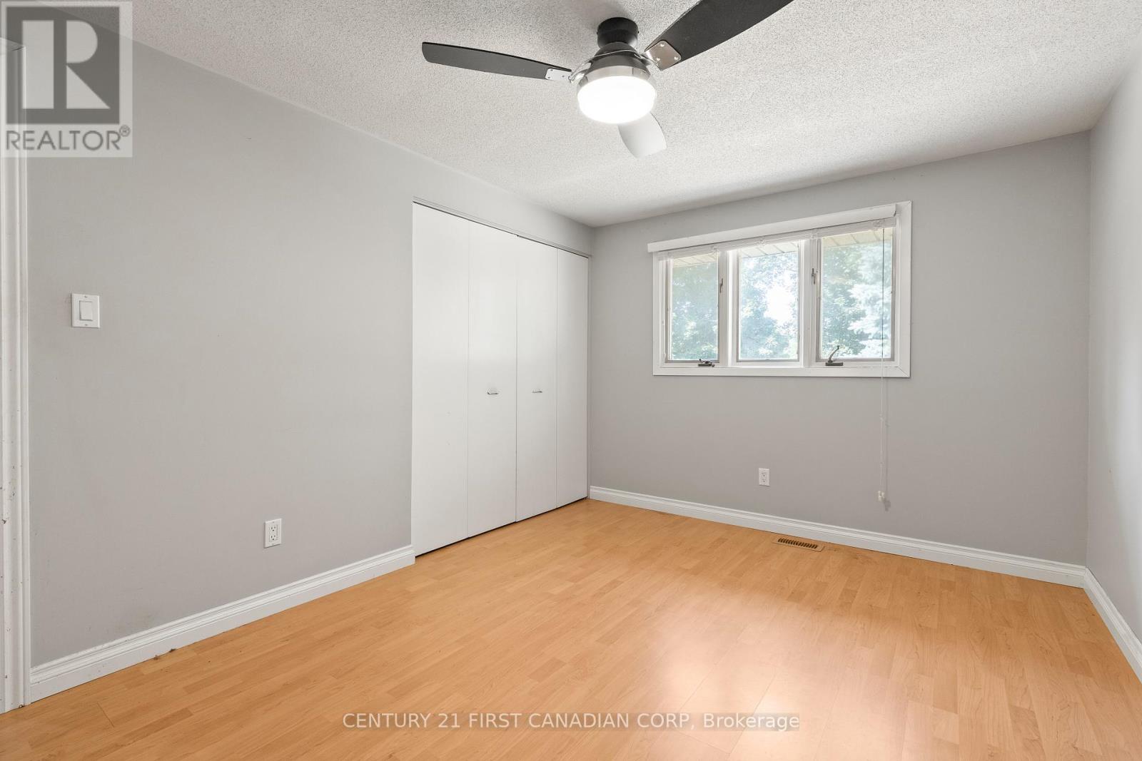 7 Rollscourt Gardens, London North, Ontario  N6G 1L9 - Photo 20 - X12350888