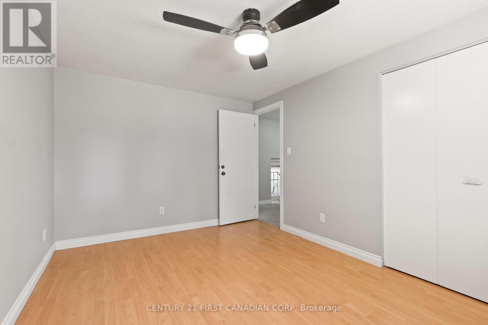 7 Rollscourt Gardens, London North, Ontario  N6G 1L9 - Photo 21 - X12350888