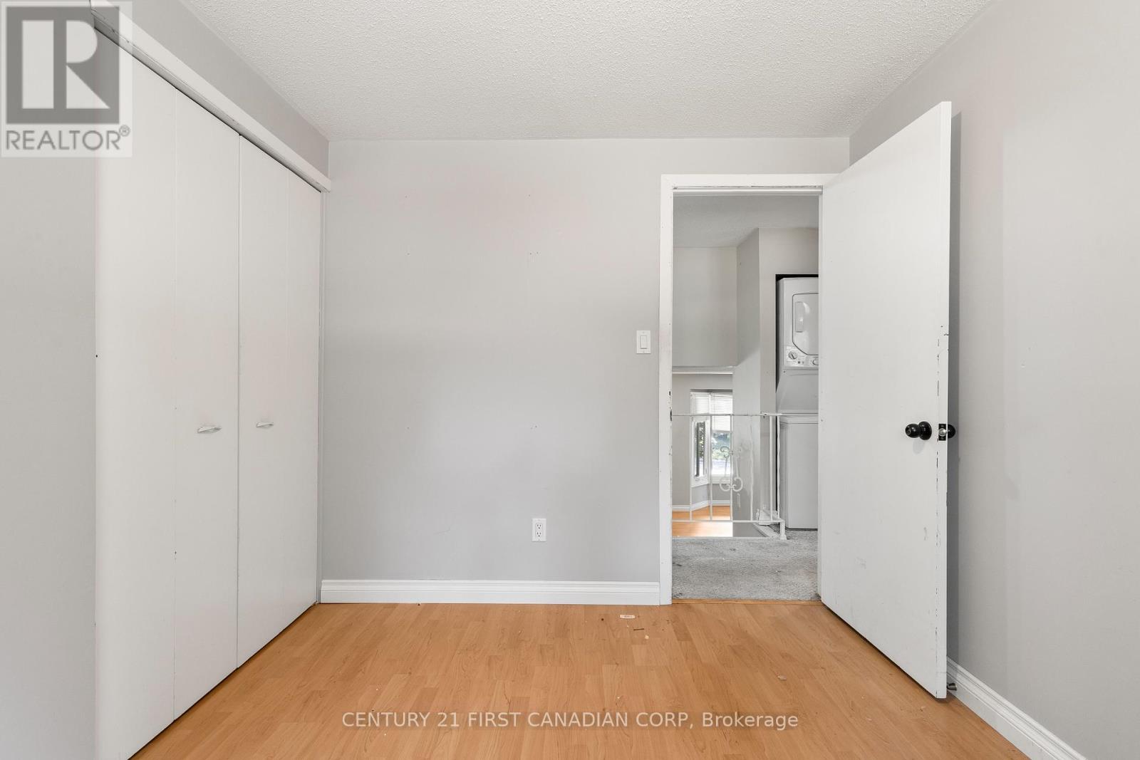 7 Rollscourt Gardens, London North, Ontario  N6G 1L9 - Photo 23 - X12350888