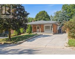 7 ROLLSCOURT GARDENS, London North, Ontario