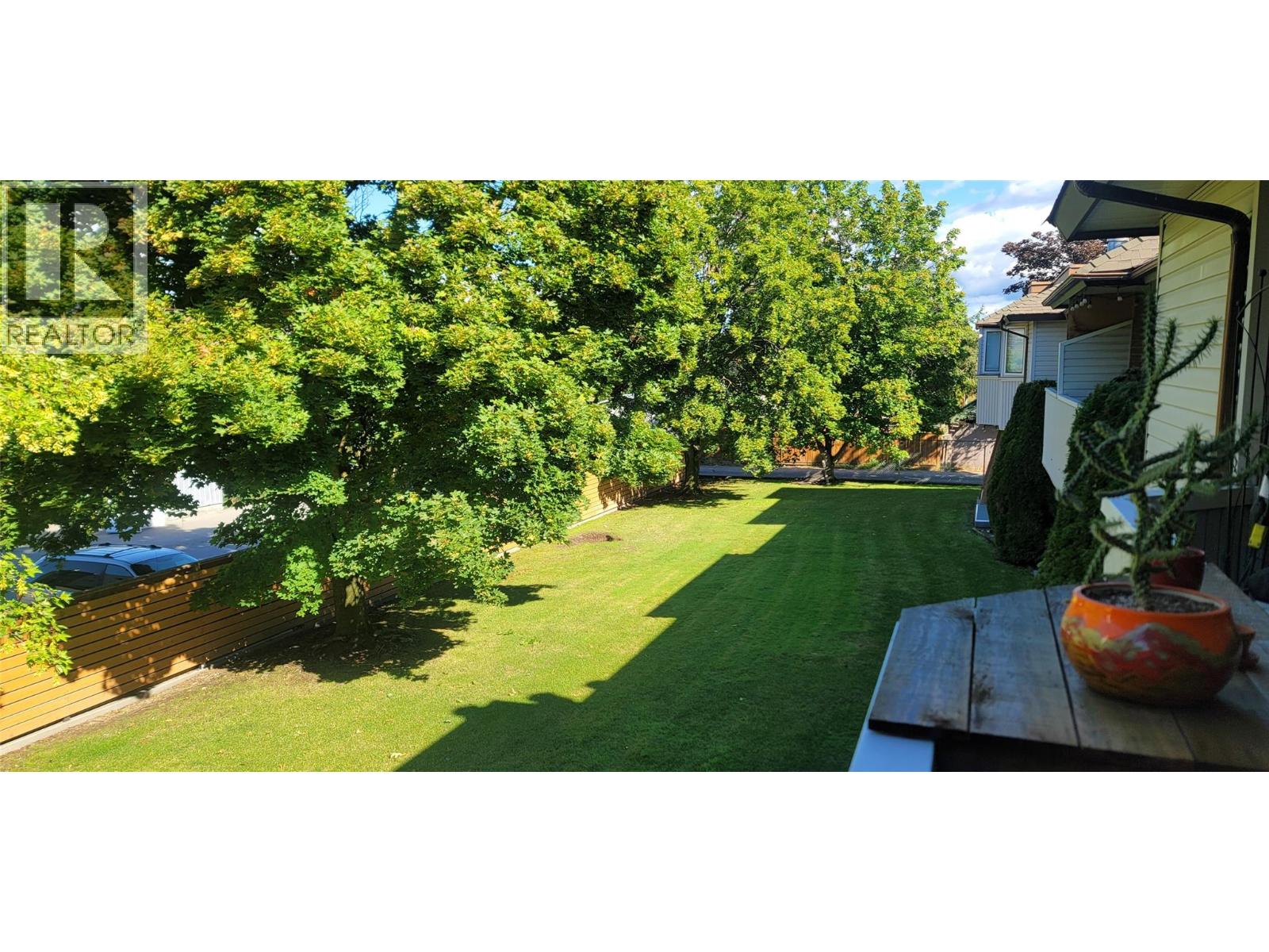 240 McIntosh Road Unit# 211 Kelowna Photo 16