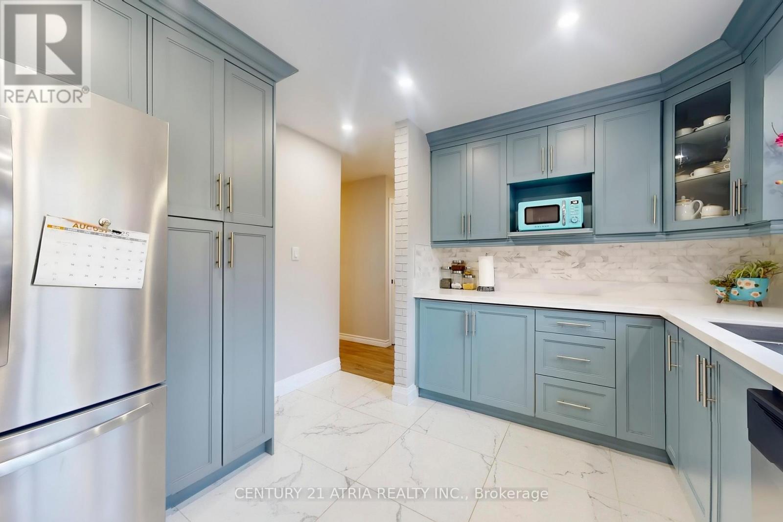 1011 Basswood Avenue, Oshawa, Ontario  L1H 2G8 - Photo 18 - E12350809
