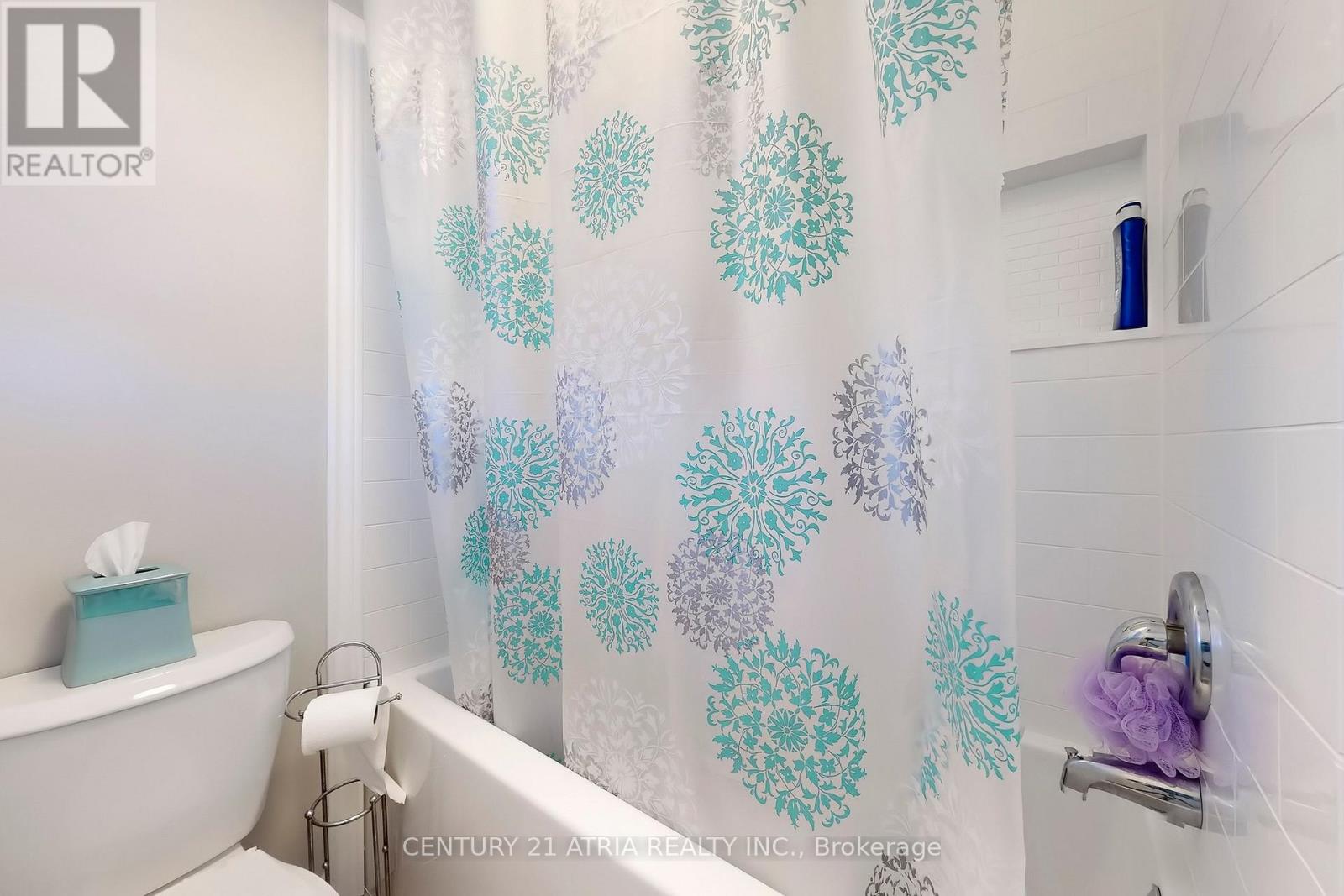 1011 Basswood Avenue, Oshawa, Ontario  L1H 2G8 - Photo 35 - E12350809