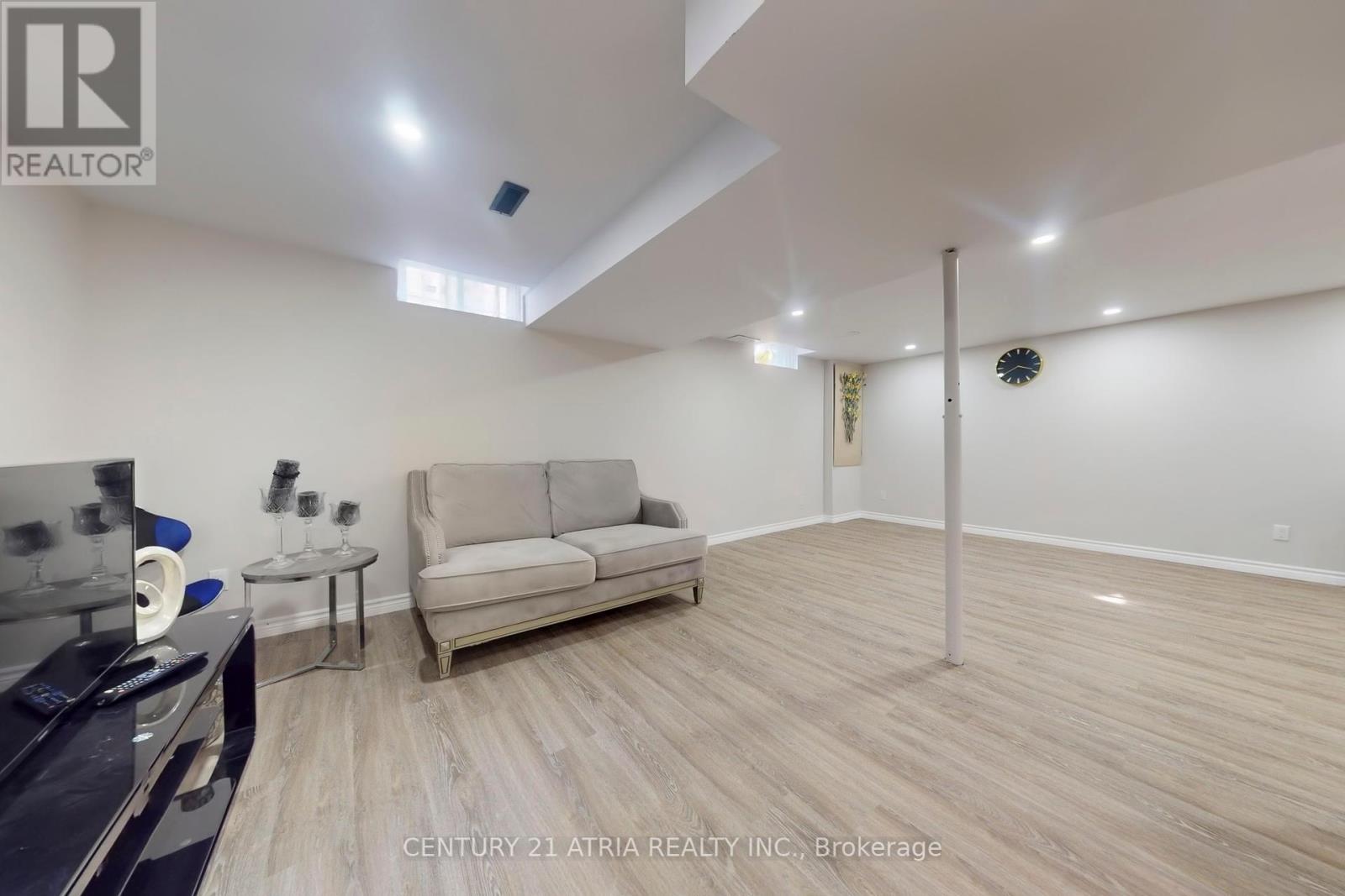 1011 Basswood Avenue, Oshawa, Ontario  L1H 2G8 - Photo 40 - E12350809