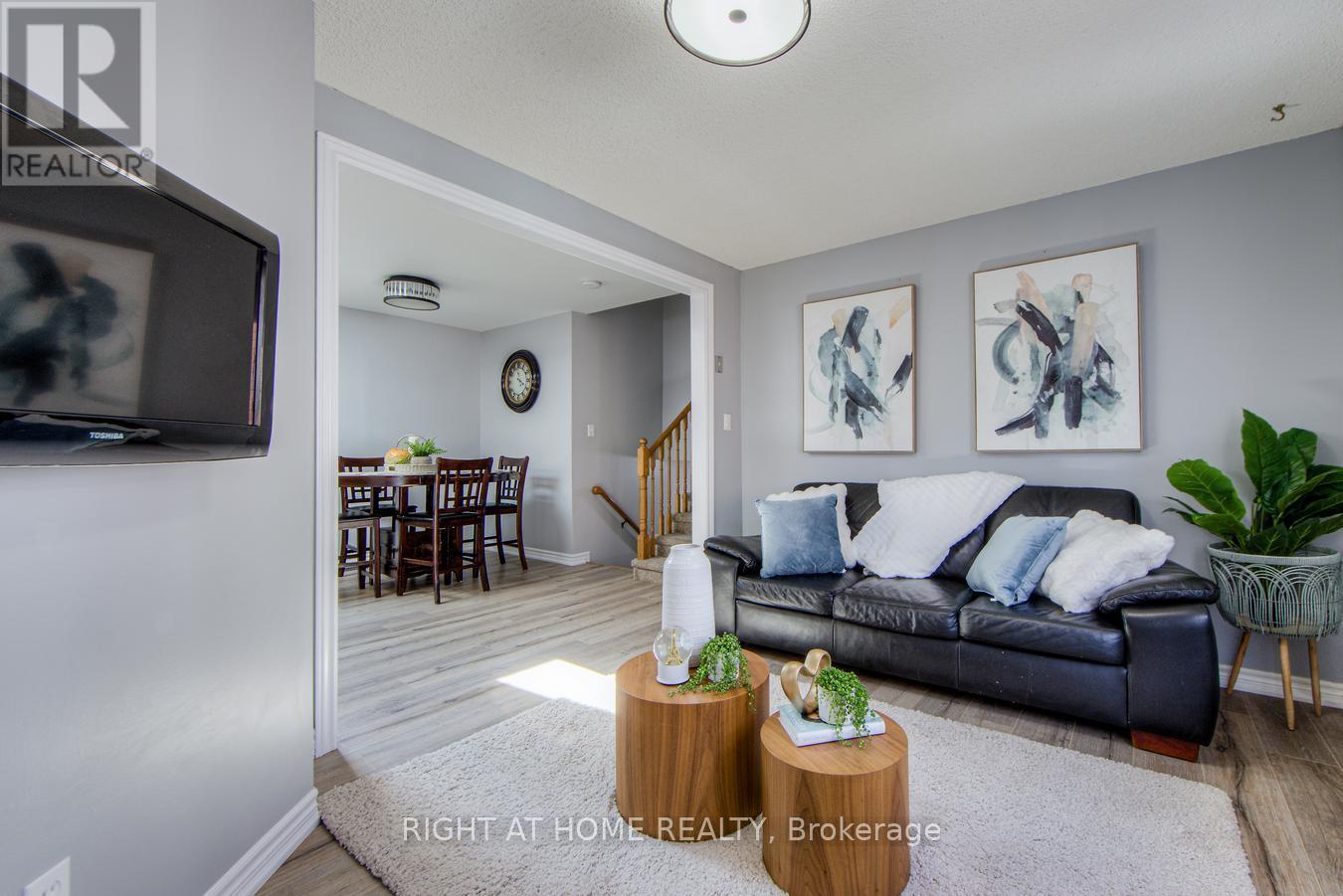 16 JOHN WALTER CRESCENT, Clarington, Ontario