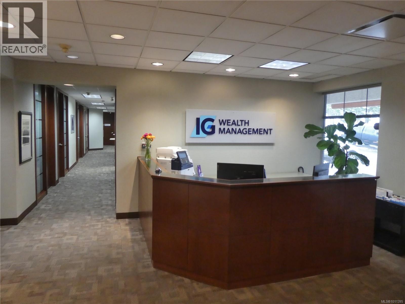 101 4400 Chatterton Way, Saanich, British Columbia  V8X 5J2 - Photo 4 - 1011395