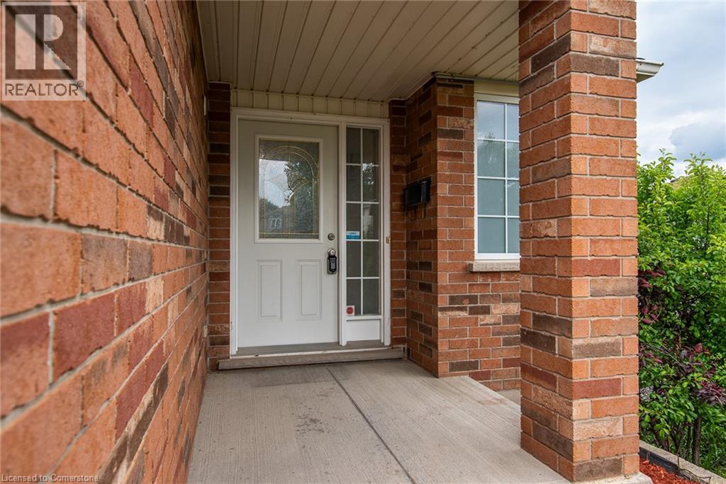 Property at 49 BOND Court image 4