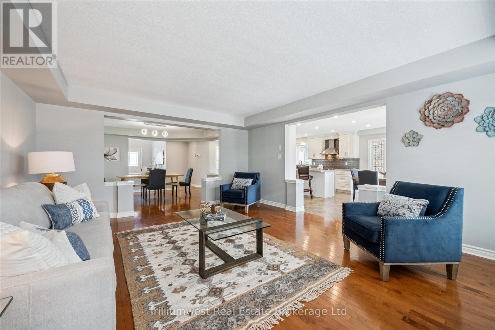 117 Simmonds Drive, Guelph, Ontario  N1E 7L8 - Photo 11 - X12350850