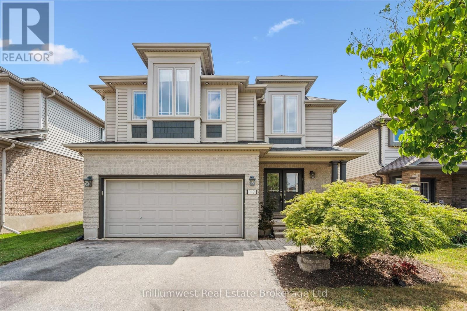 117 Simmonds Drive, Guelph, Ontario  N1E 7L8 - Photo 3 - X12350850