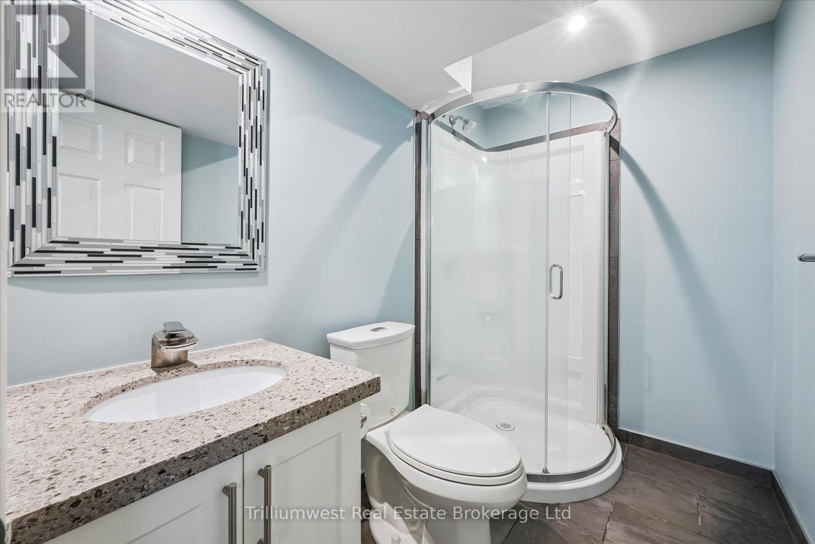117 Simmonds Drive, Guelph, Ontario  N1E 7L8 - Photo 32 - X12350850