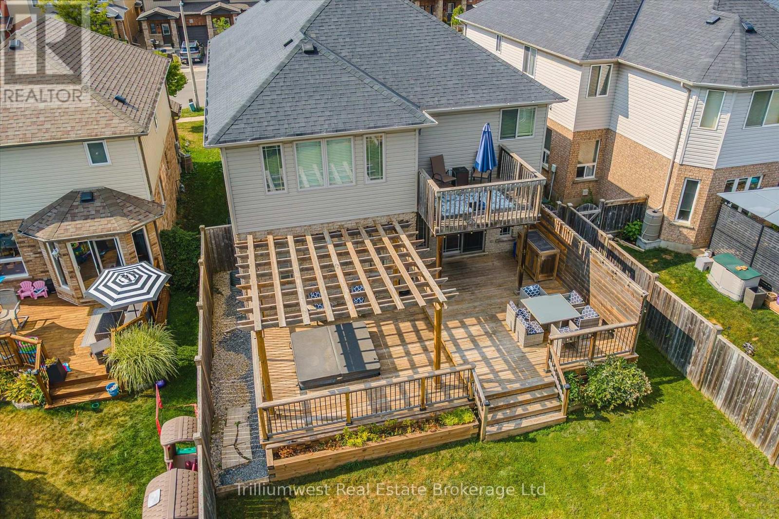 117 Simmonds Drive, Guelph, Ontario  N1E 7L8 - Photo 35 - X12350850