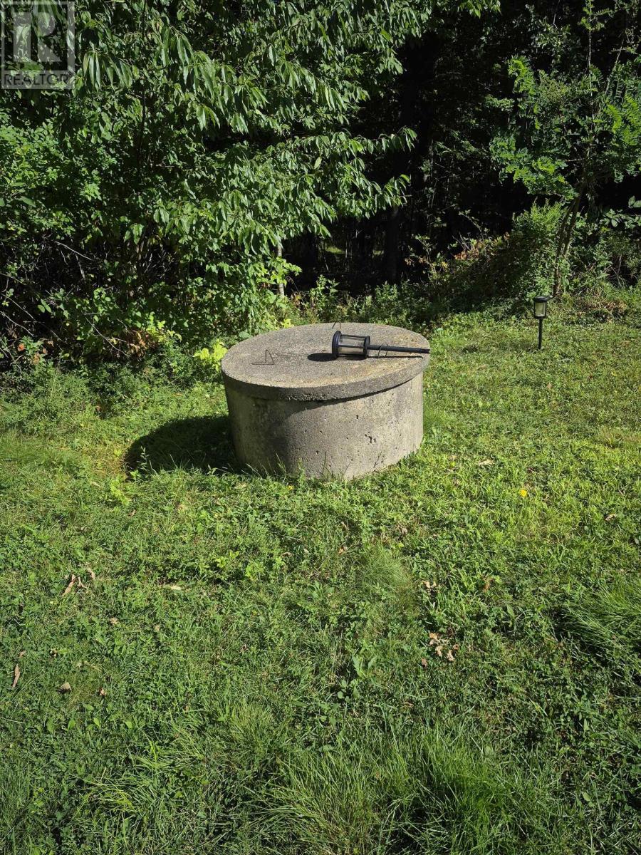 Property at 1815 Northwest Road image 5
