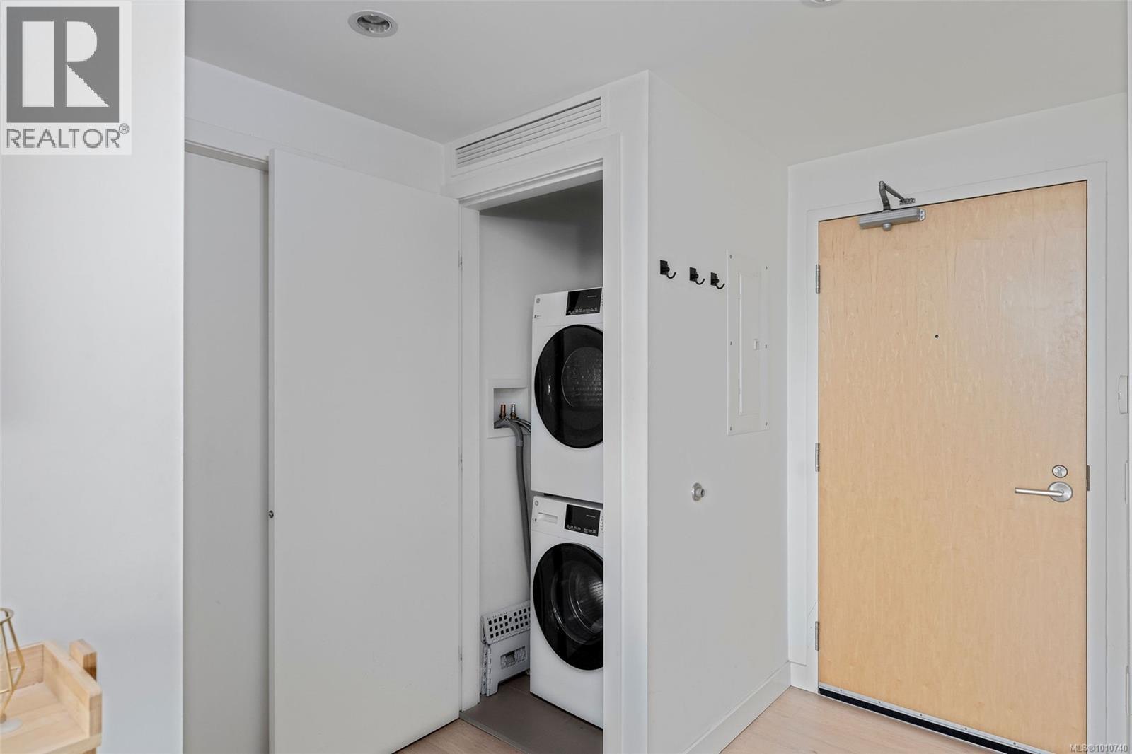 604 646 Michigan St, Victoria, British Columbia V8V 0B7 - Photo 14 - 1010740