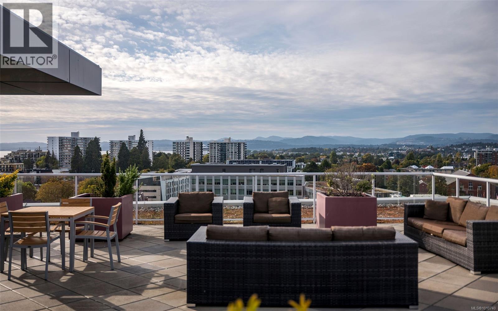 604 646 Michigan St, Victoria, British Columbia V8V 0B7 - Photo 19 - 1010740