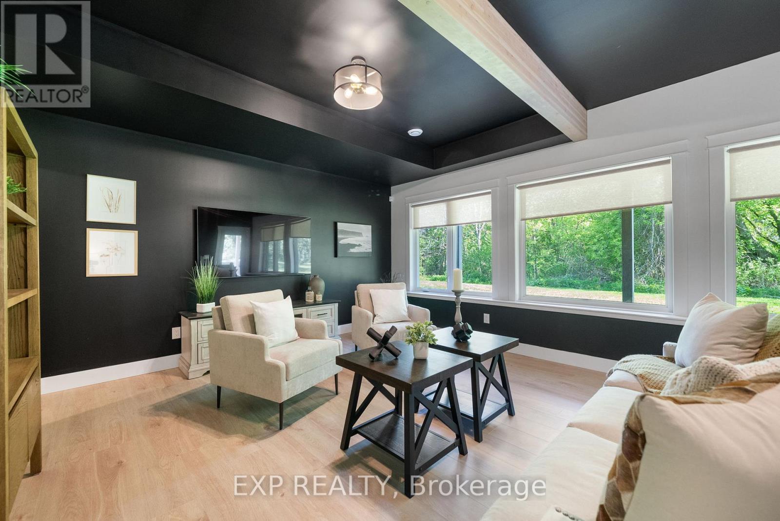 1499 Lakeside Drive, Prince Edward County, Ontario  K0K 1T0 - Photo 22 - X12350871