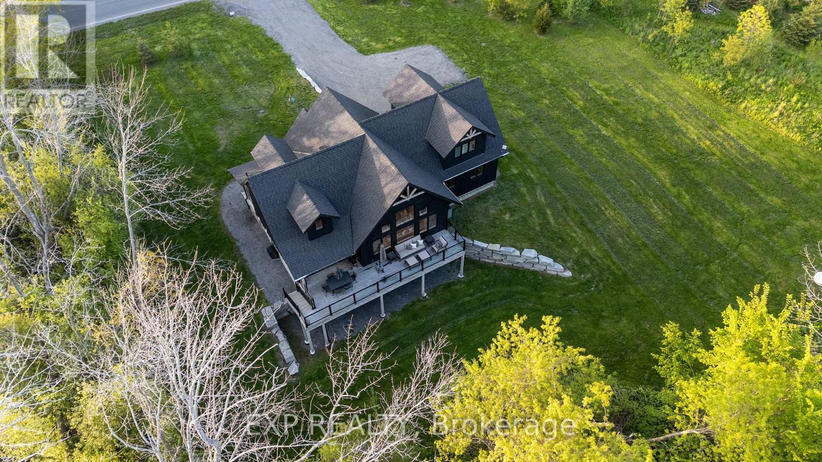 1499 Lakeside Drive, Prince Edward County, Ontario  K0K 1T0 - Photo 27 - X12350871