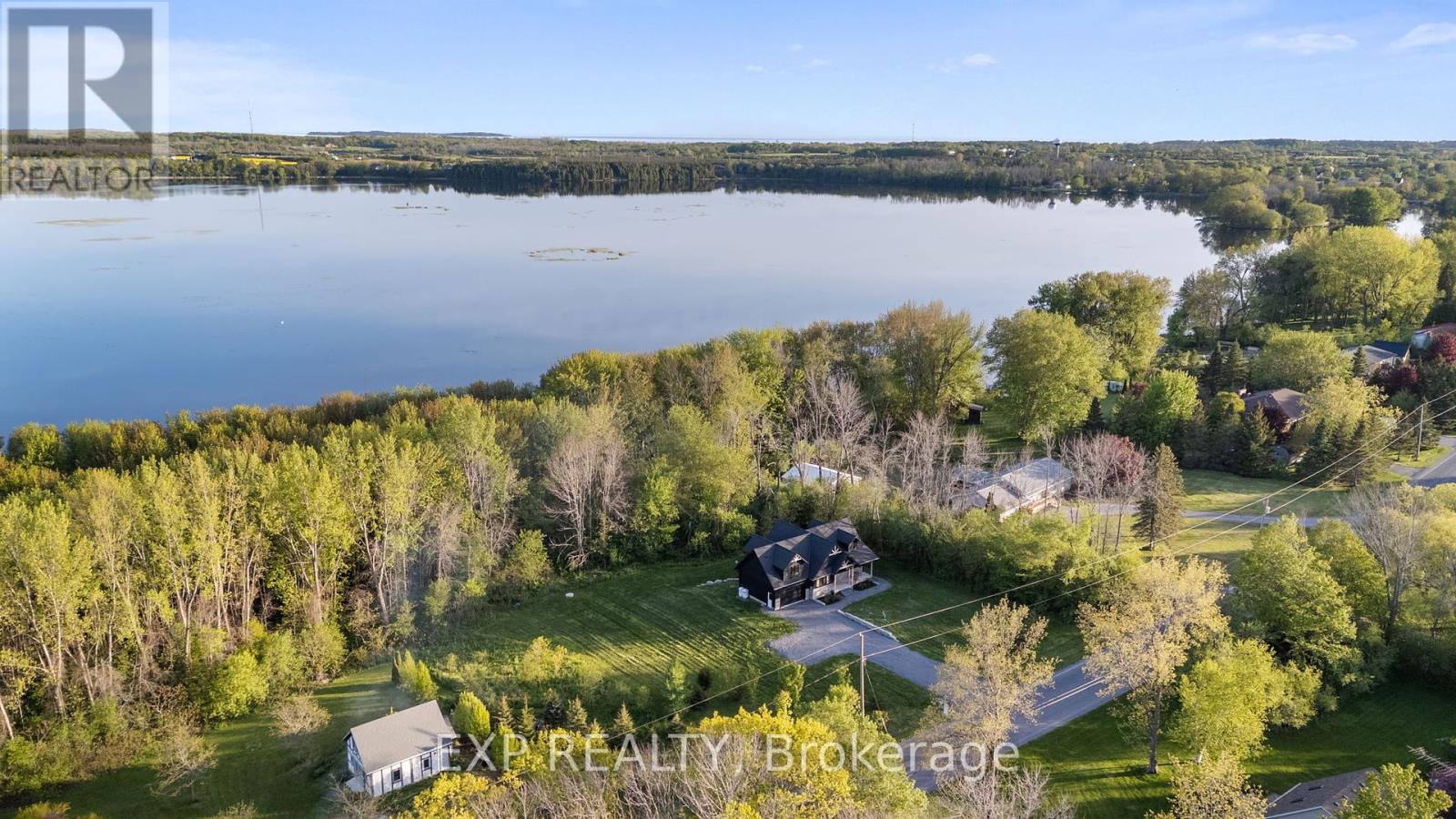 1499 Lakeside Drive, Prince Edward County, Ontario  K0K 1T0 - Photo 32 - X12350871