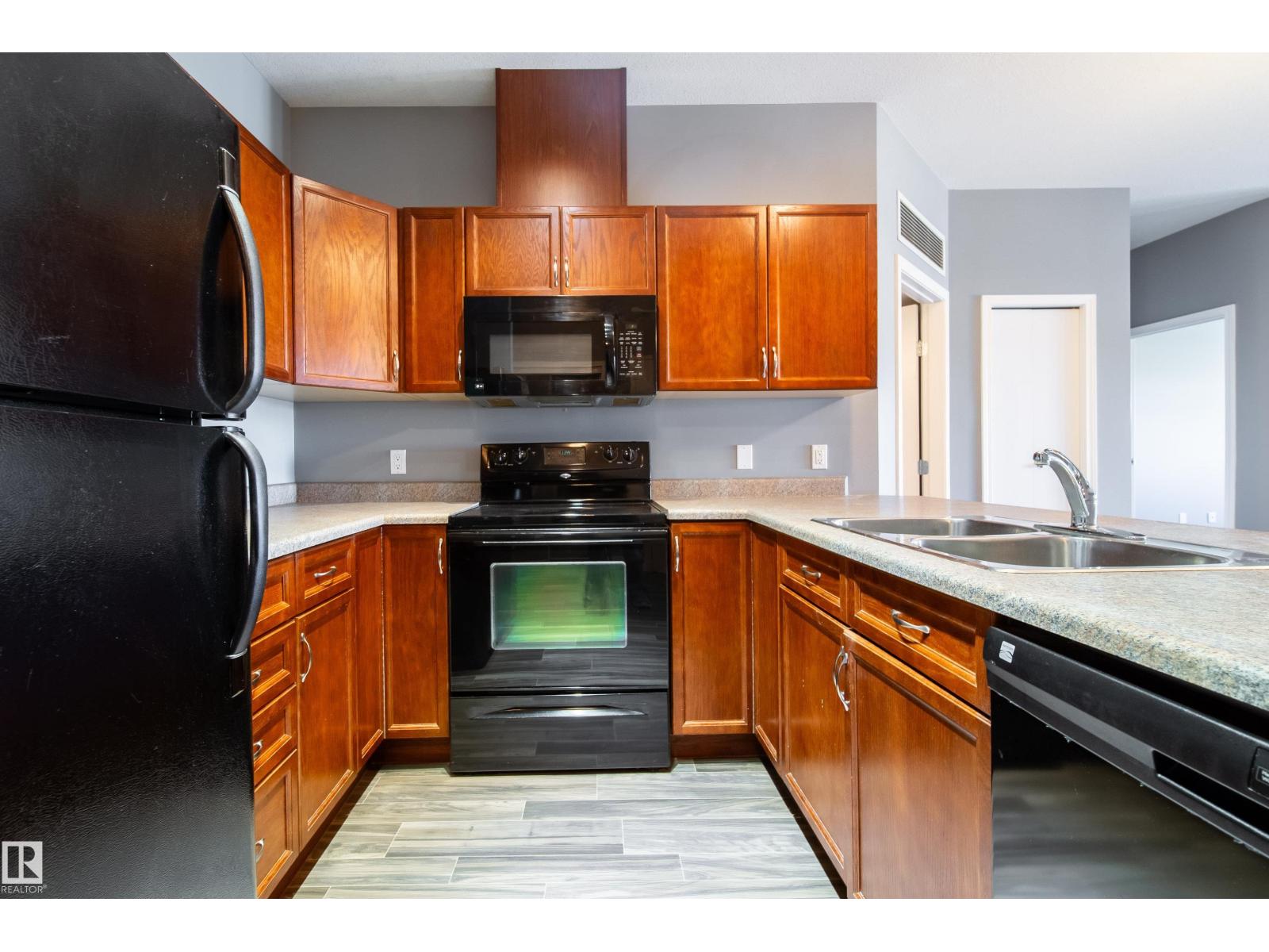 #408 4316 139 Av Nw, Edmonton, Alberta  T5Y 0L1 - Photo 6 - E4453536