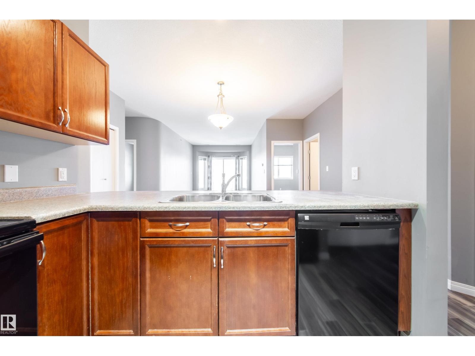 #408 4316 139 Av Nw, Edmonton, Alberta  T5Y 0L1 - Photo 7 - E4453536