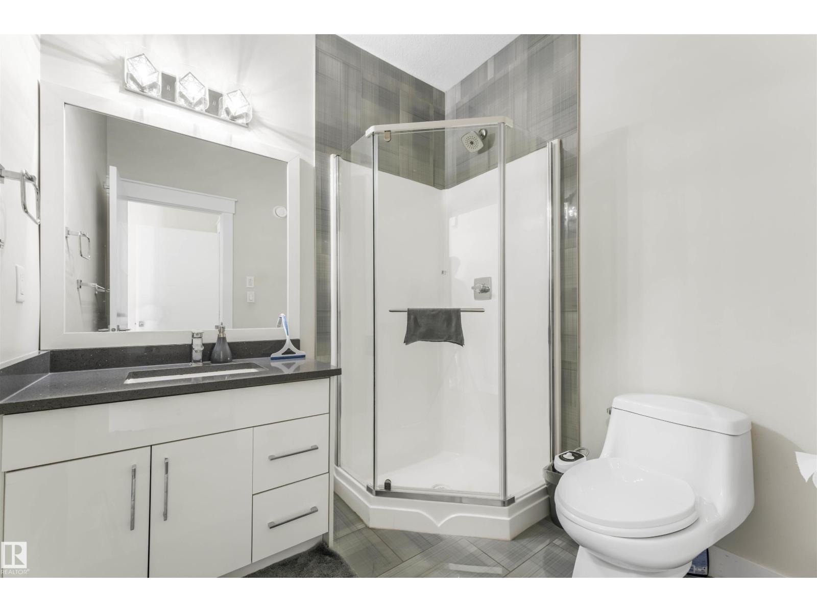 17024 62 St Nw, Edmonton, Alberta  T5Y 3S4 - Photo 7 - E4453535