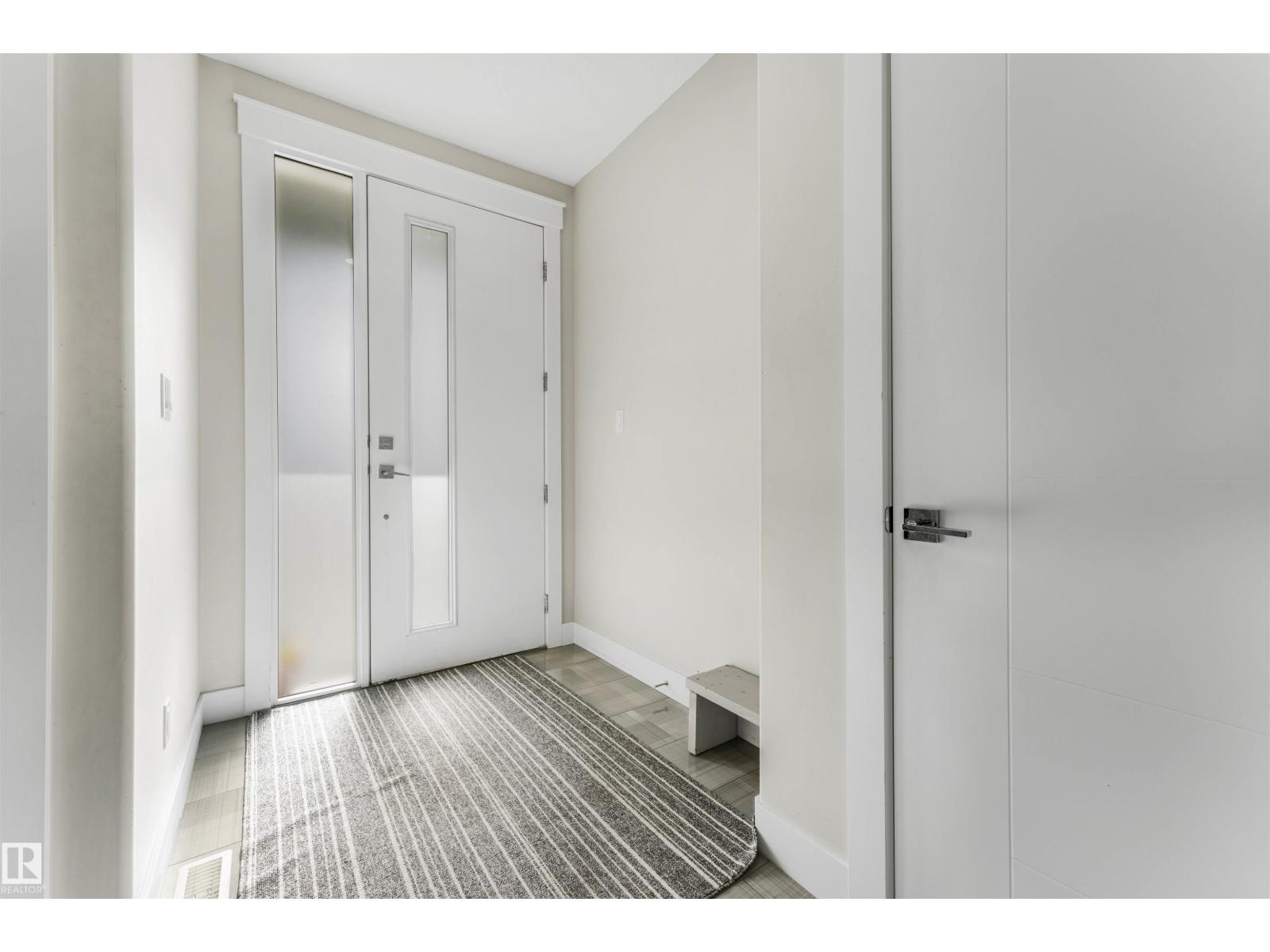 17024 62 St Nw, Edmonton, Alberta  T5Y 3S4 - Photo 4 - E4453535