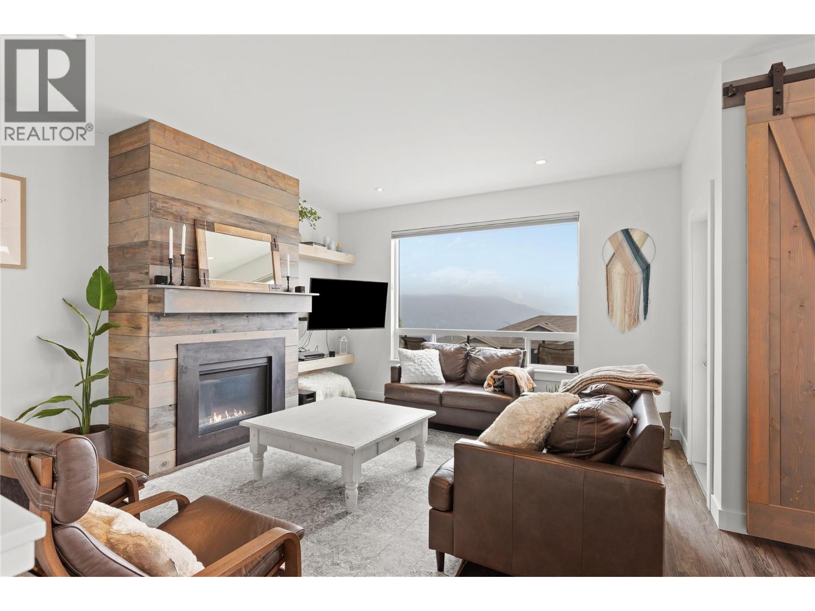 7412 Sun Peaks Drive, Vernon, British Columbia  V1B 4C6 - Photo 36 - 10359524