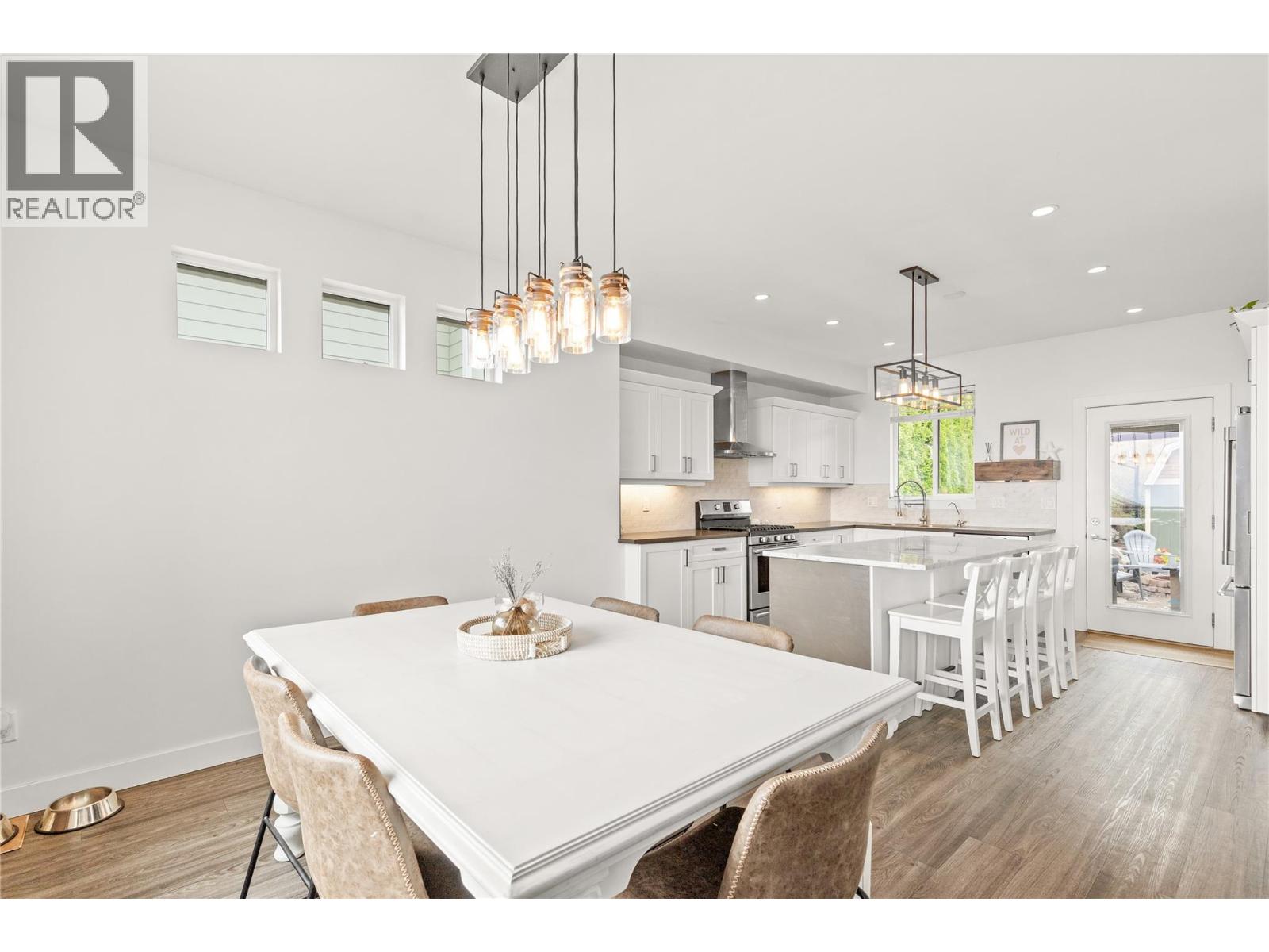 7412 Sun Peaks Drive, Vernon, British Columbia  V1B 4C6 - Photo 33 - 10359524