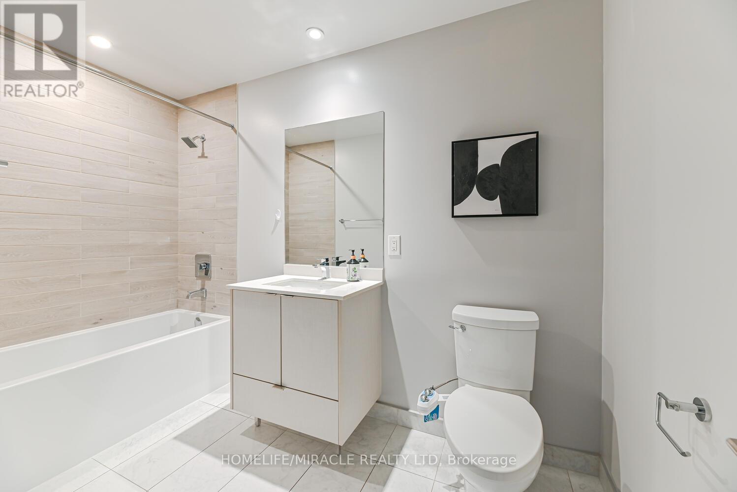 3811 - 1926 Lakeshore Boulevard, Toronto, Ontario  M6S 1A1 - Photo 26 - W12350801