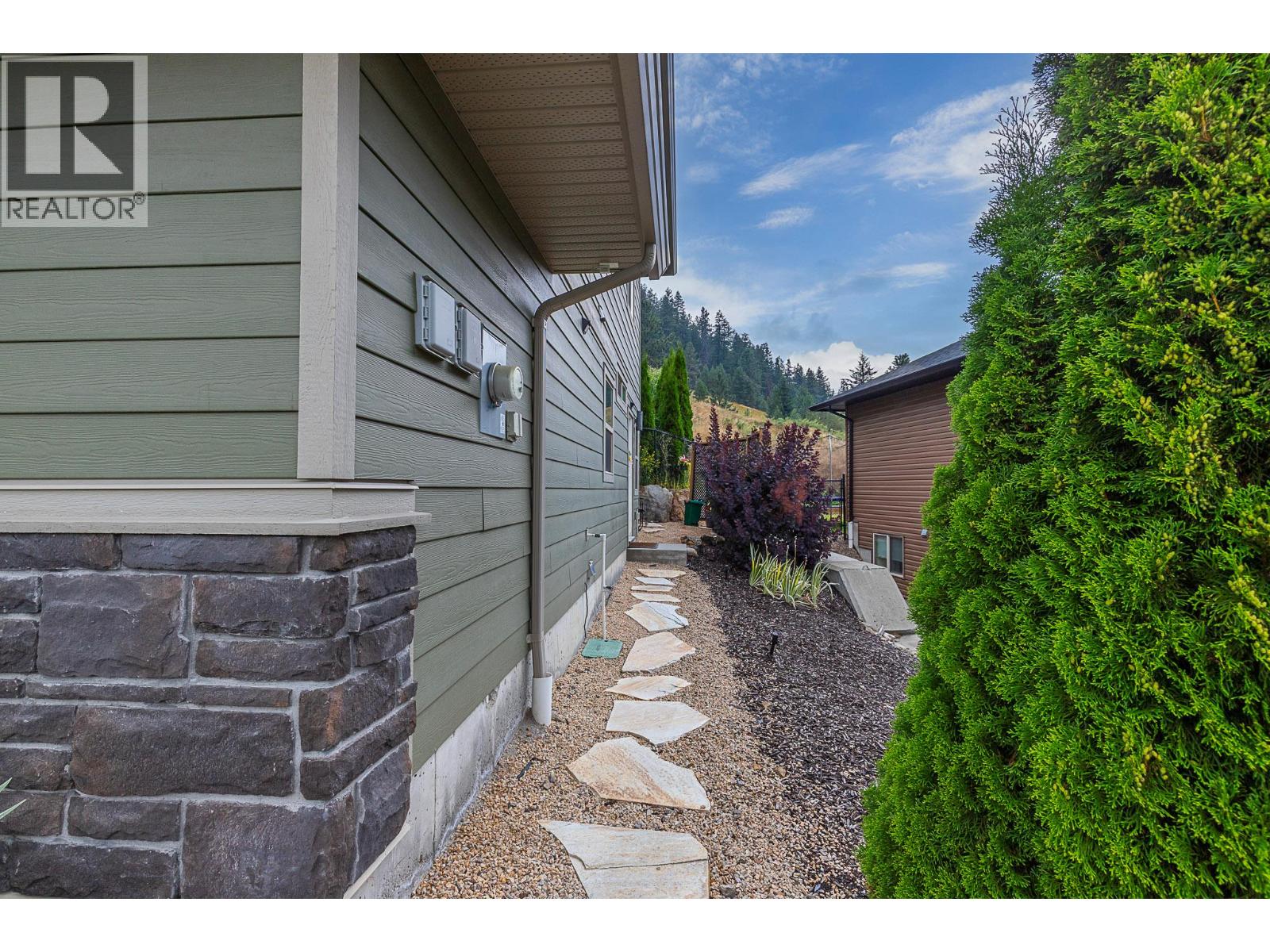 7412 Sun Peaks Drive, Vernon, British Columbia  V1B 4C6 - Photo 78 - 10359524
