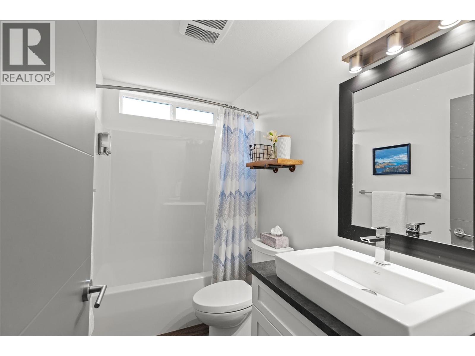 7412 Sun Peaks Drive, Vernon, British Columbia  V1B 4C6 - Photo 77 - 10359524