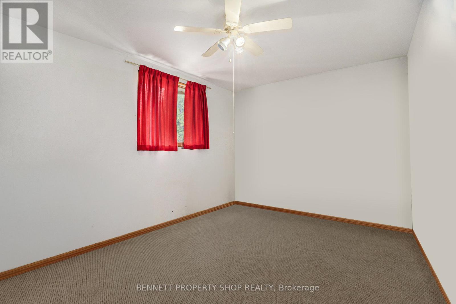 2488 Marshwood Road, Ottawa, Ontario  K0A 1L0 - Photo 10 - X12350889