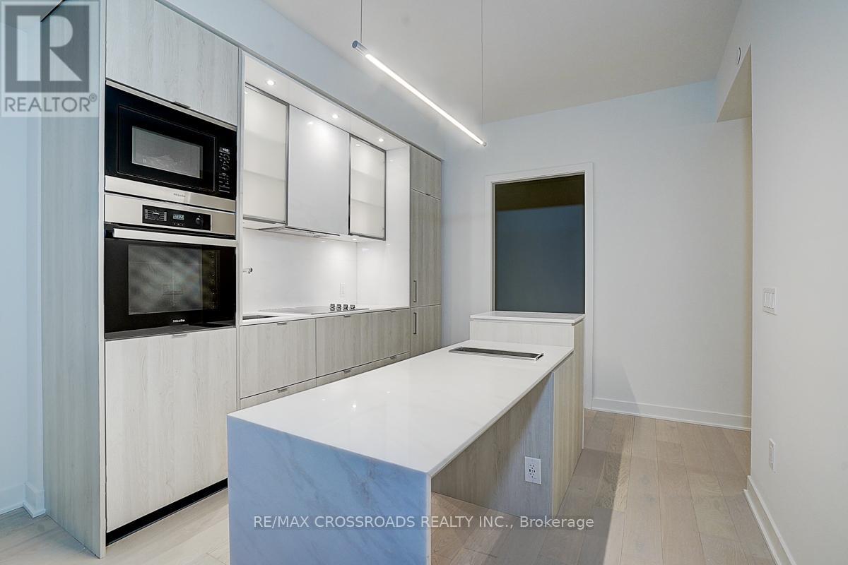 1607 - 11 Yorkville Avenue, Toronto, Ontario  M4W 1L2 - Photo 20 - C12350939