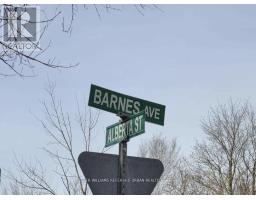 555 BARNES AVENUE, Tay, Ontario