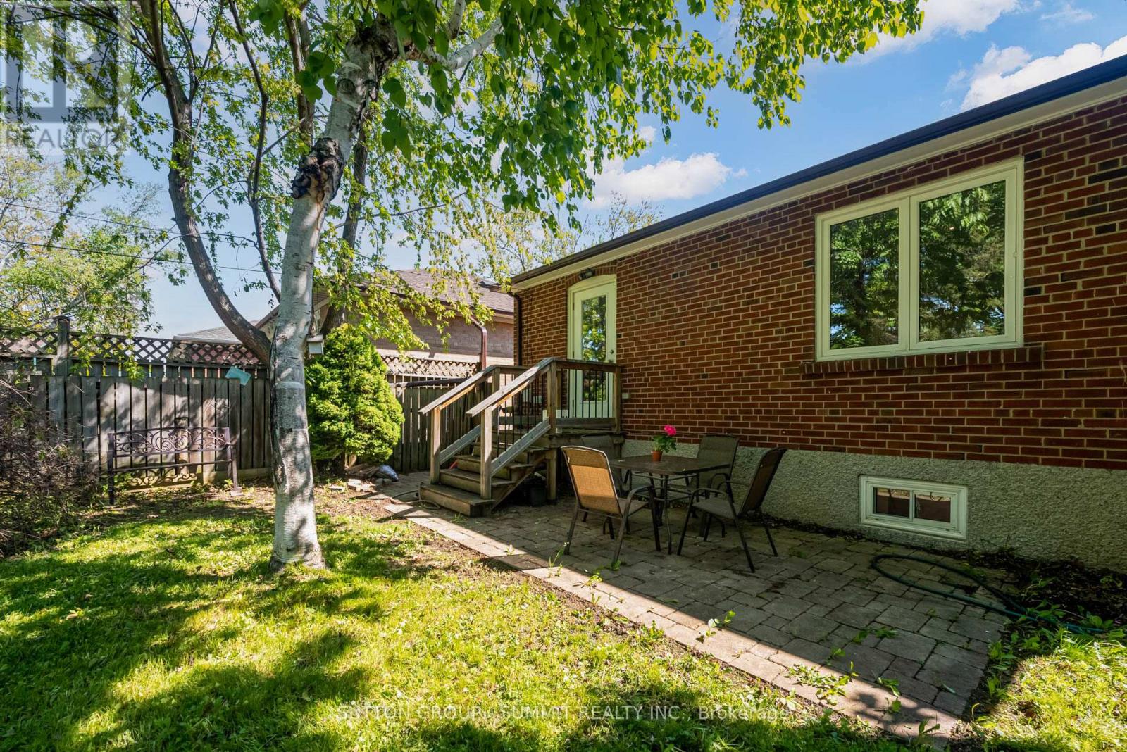 47 Rayside Drive S, Toronto, Ontario  M9C 1S9 - Photo 41 - W12350880