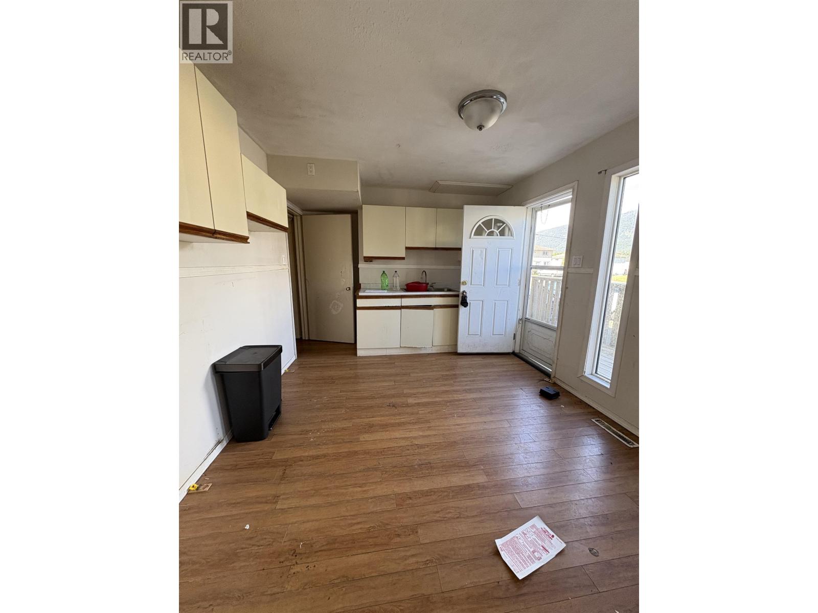 77 Wedeene Street, Kitimat, British Columbia  V8C 1W3 - Photo 8 - R3036863