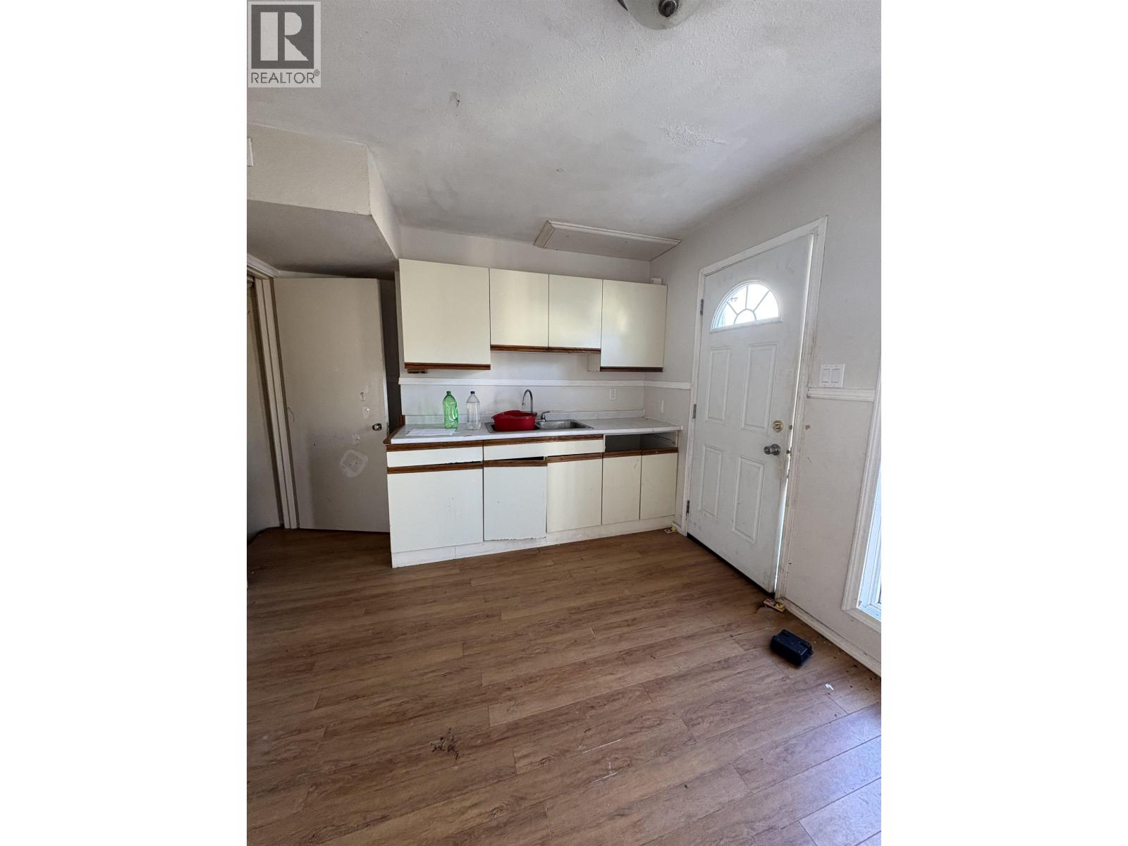 77 Wedeene Street, Kitimat, British Columbia  V8C 1W3 - Photo 9 - R3036863