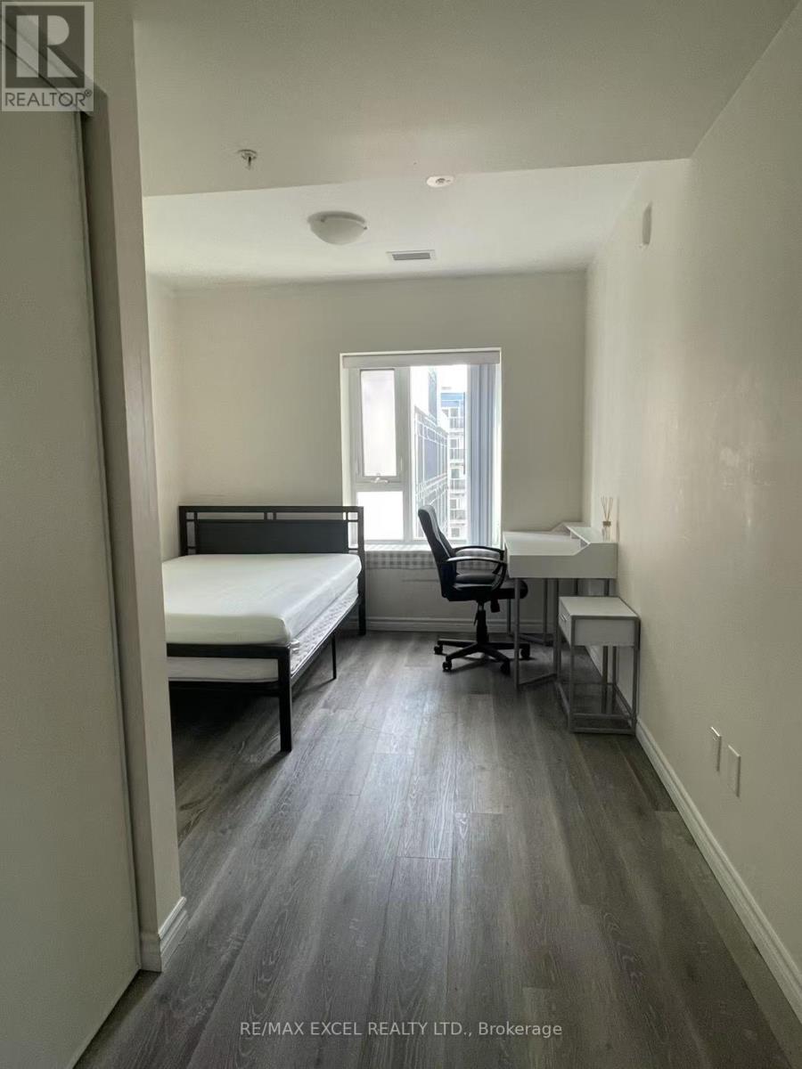 709 - 246 Lester Street, Waterloo, Ontario  N2L 0H1 - Photo 8 - X12350833