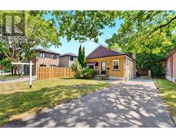 111 LELAND STREET, Hamilton, Ontario