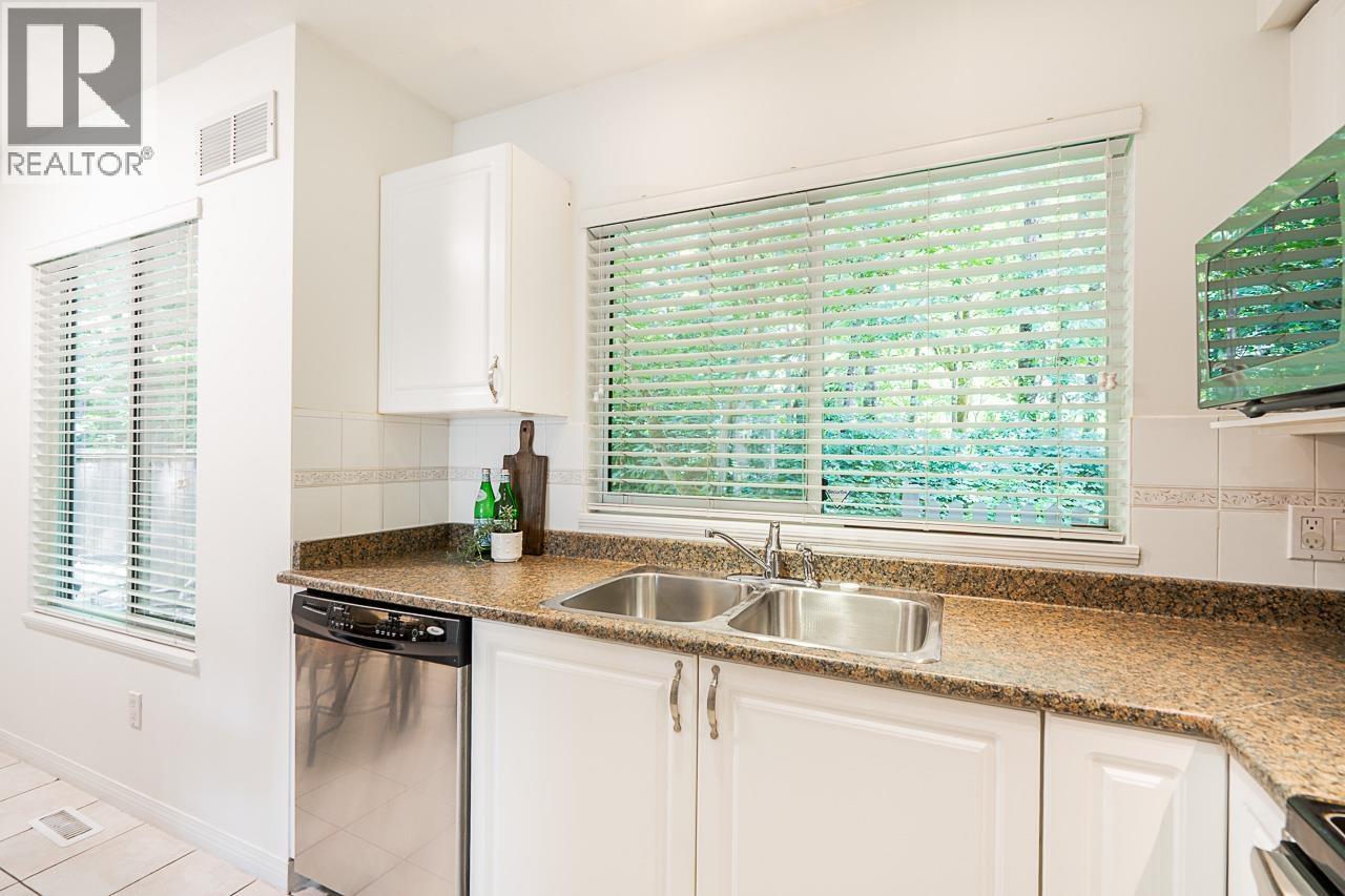 36 7465 Mulberry Place, Burnaby, British Columbia  V3N 5A1 - Photo 11 - R3038021