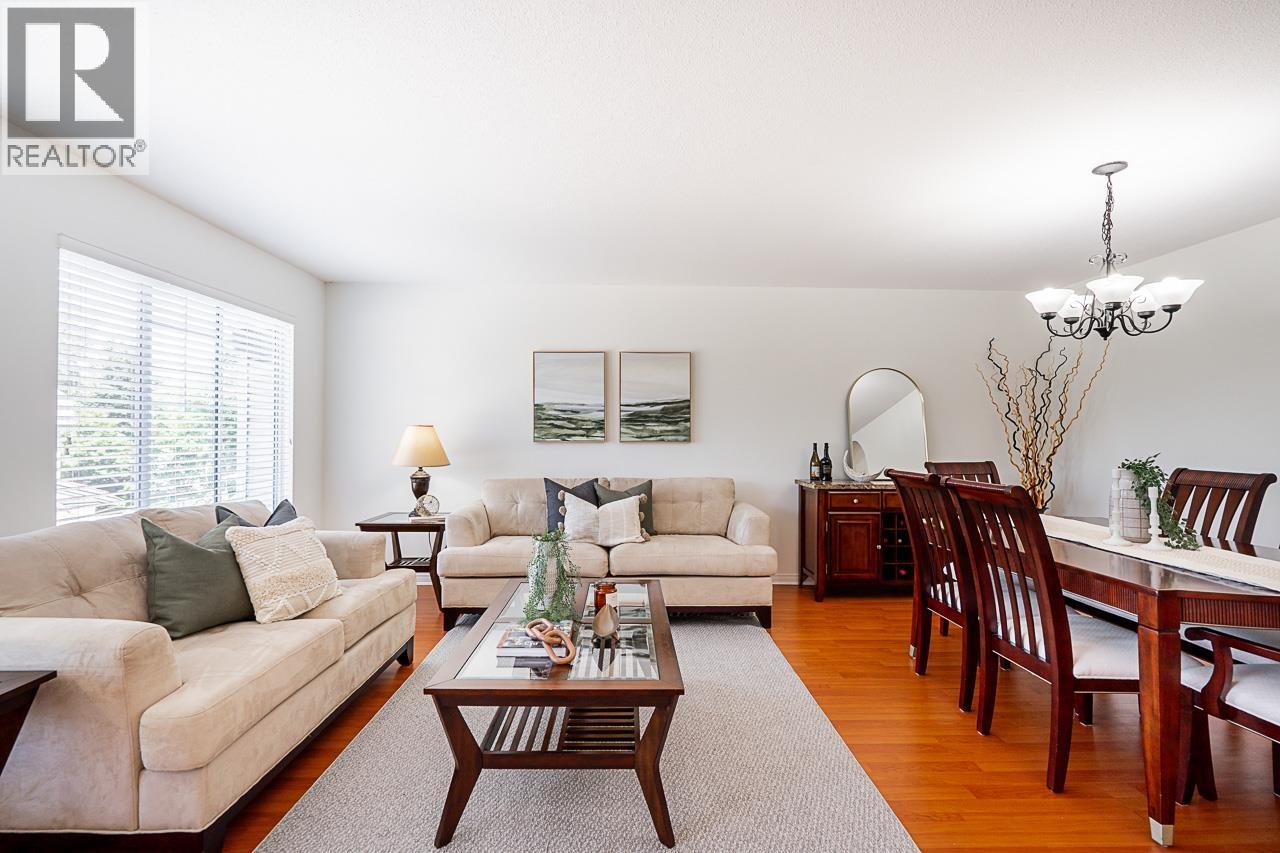 36 7465 Mulberry Place, Burnaby, British Columbia  V3N 5A1 - Photo 4 - R3038021