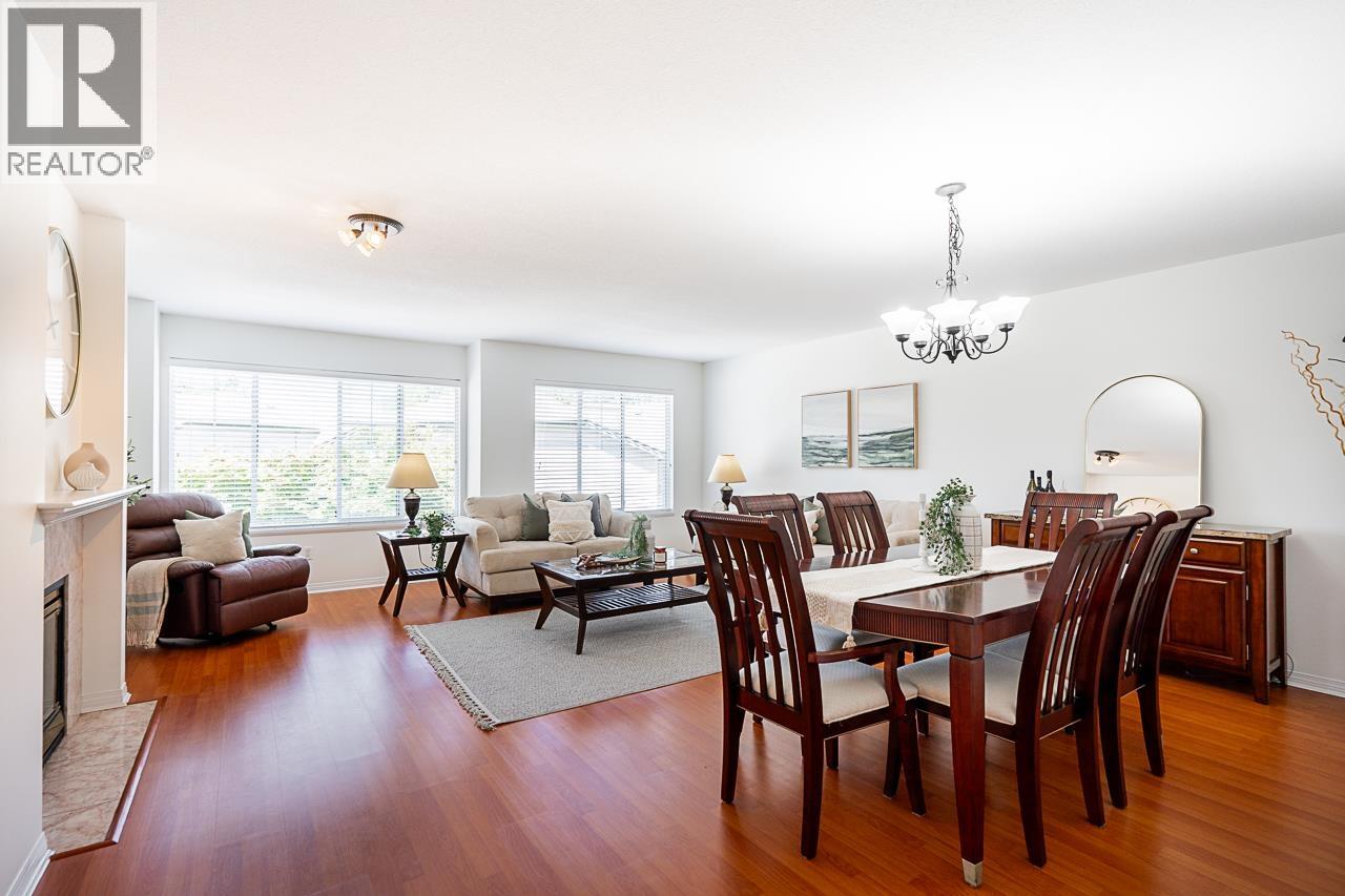 36 7465 Mulberry Place, Burnaby, British Columbia  V3N 5A1 - Photo 5 - R3038021