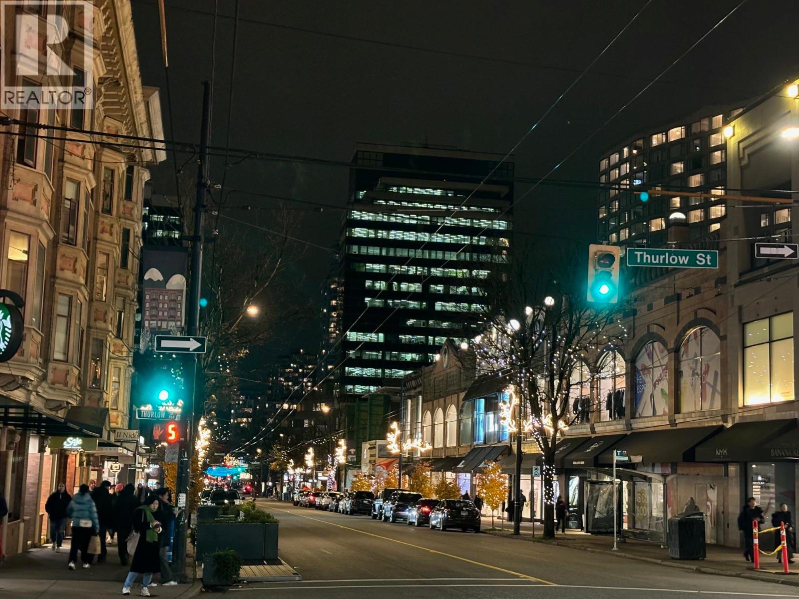 Property at 1258 ROBSON STREET image 3