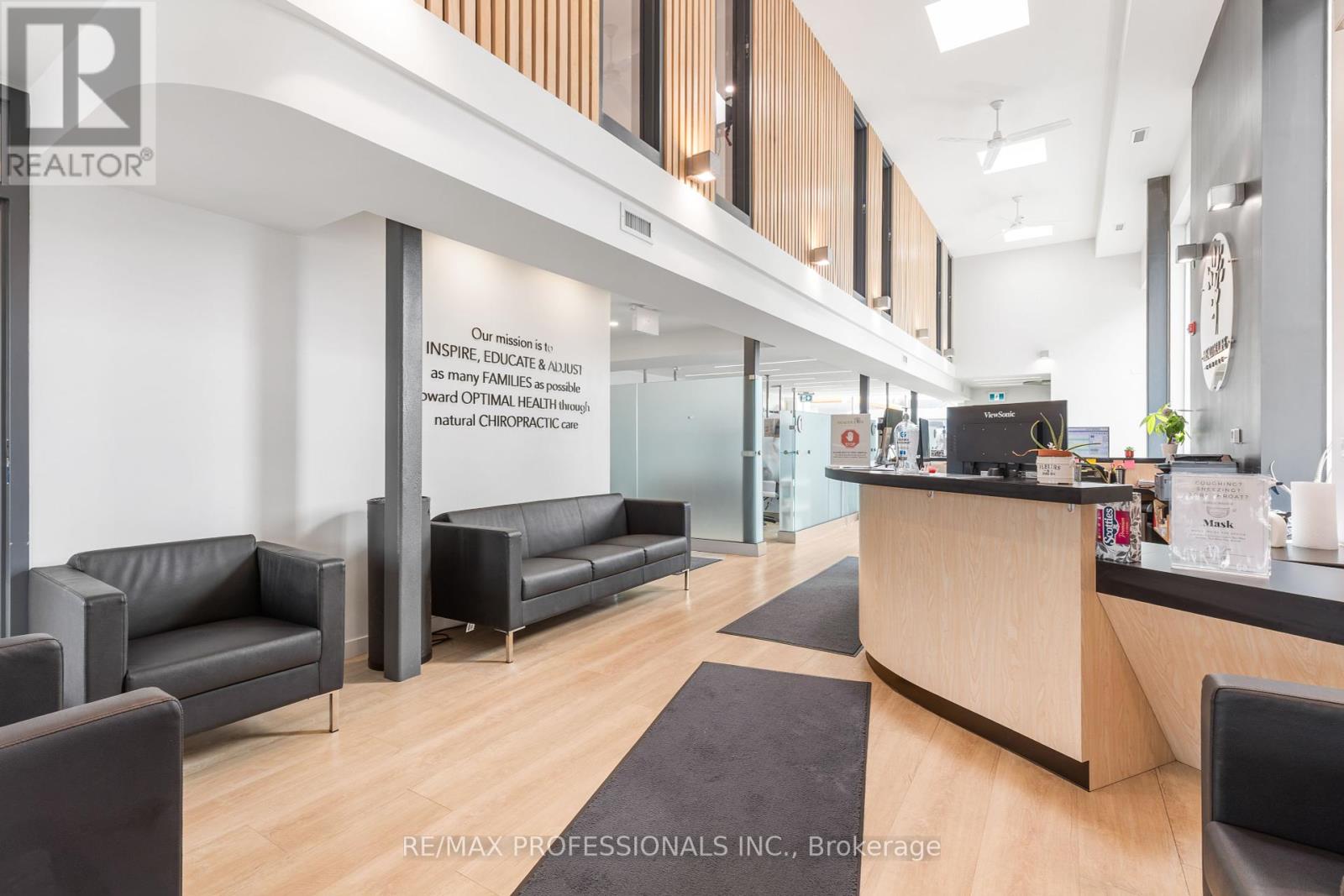 2nd Floor - 430 Browns Line, Toronto, Ontario  M8W 3T9 - Photo 17 - W12350433