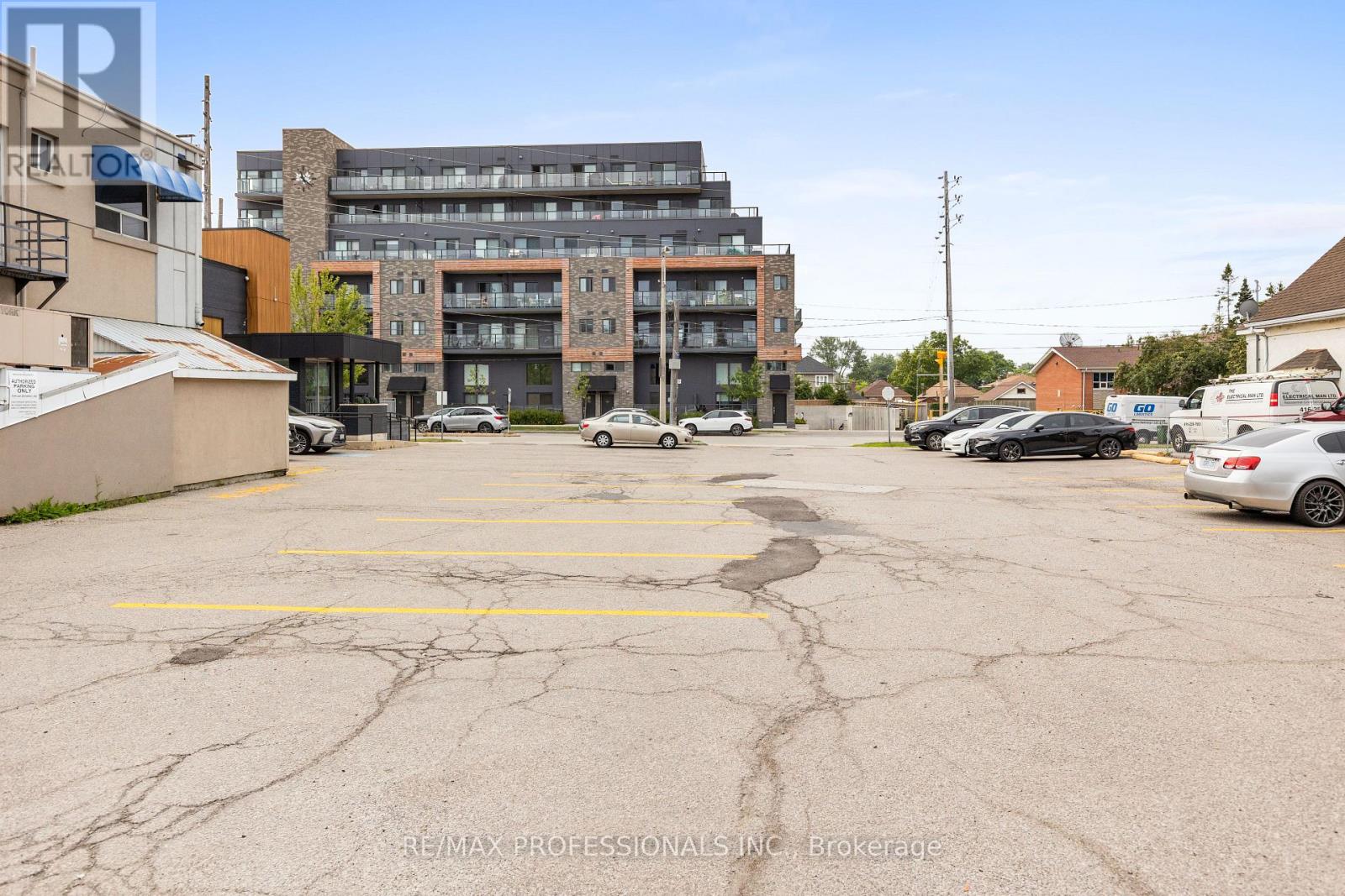 2nd Floor - 430 Browns Line, Toronto, Ontario  M8W 3T9 - Photo 23 - W12350433