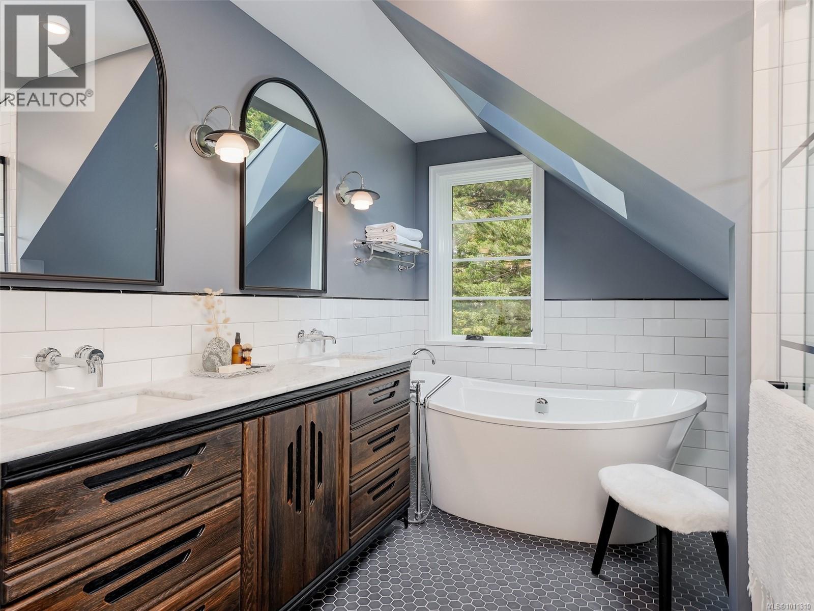 100 King George Terr, Oak Bay, British Columbia  V8S 2J9 - Photo 20 - 1011310