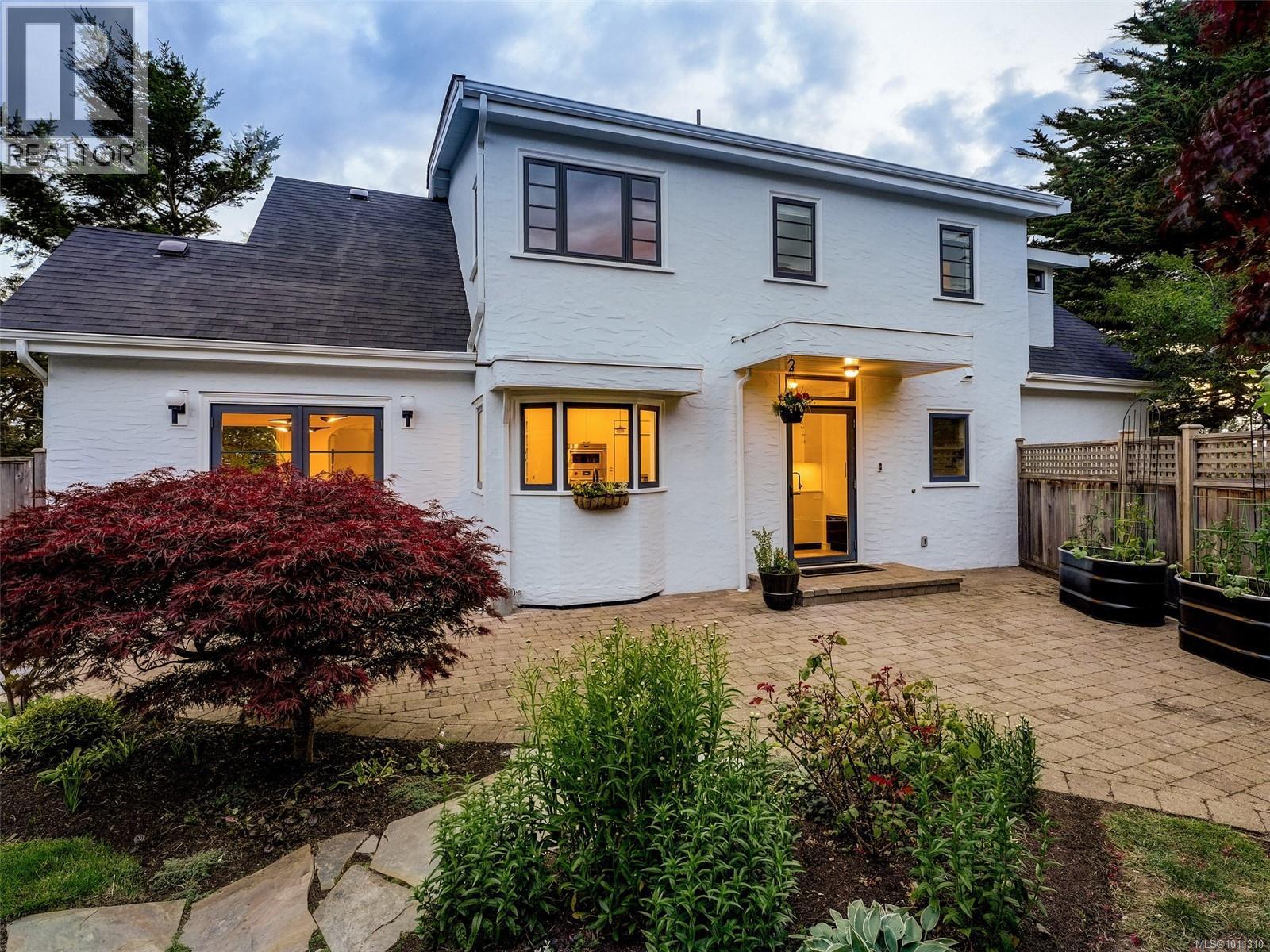 100 King George Terr, Oak Bay, British Columbia  V8S 2J9 - Photo 37 - 1011310