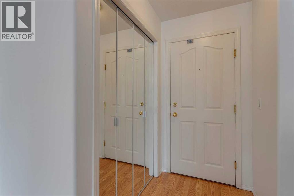 Property at 210, 165 Manora Place NE image 2