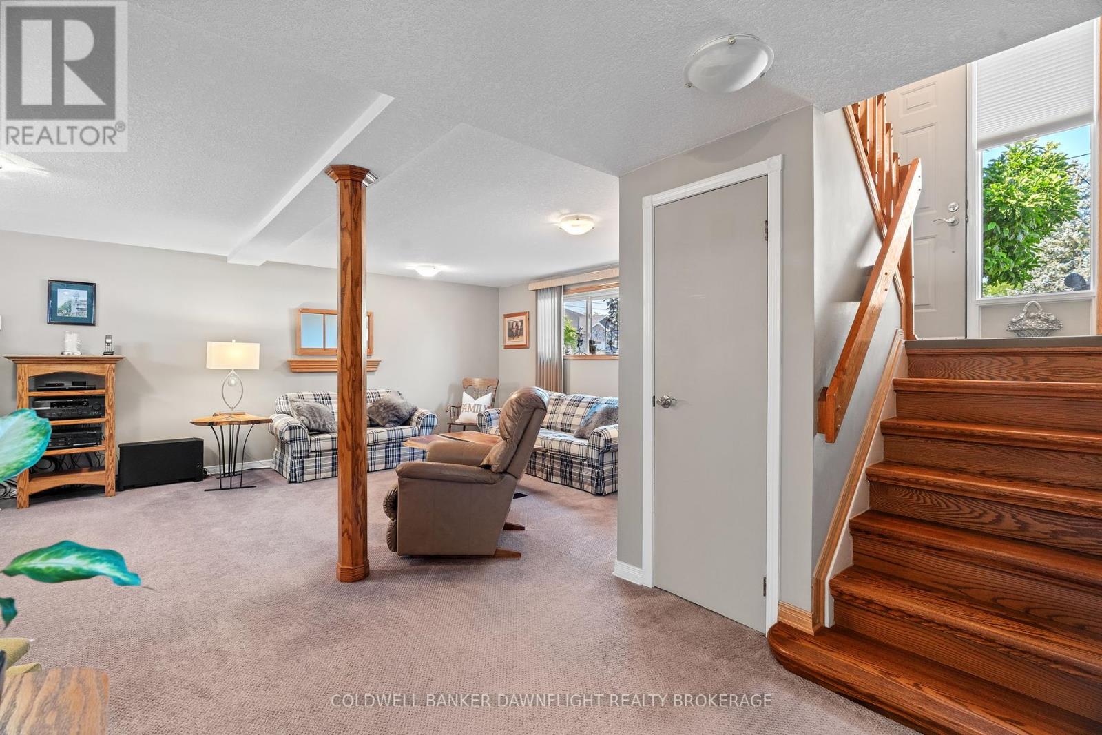 518 Edward Street, South Huron, Ontario  N0M 1S1 - Photo 29 - X12350223