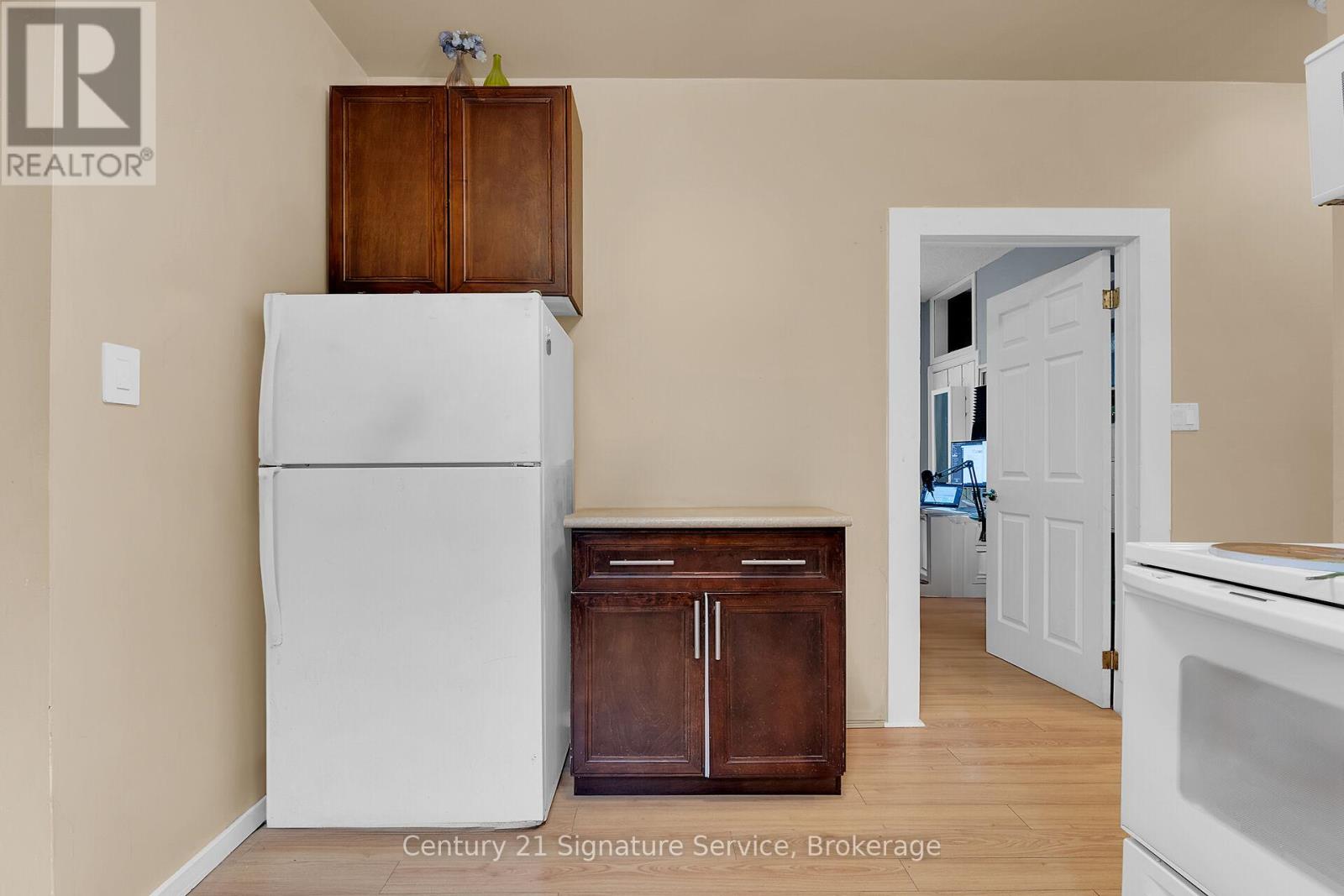 17 Fleming Avenue W, Brampton, Ontario  L6Y 1J9 - Photo 29 - W12342900