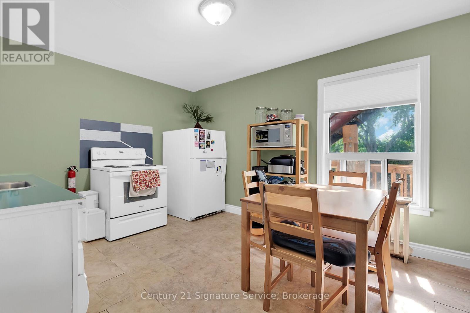 17 Fleming Avenue W, Brampton, Ontario  L6Y 1J9 - Photo 23 - W12342900